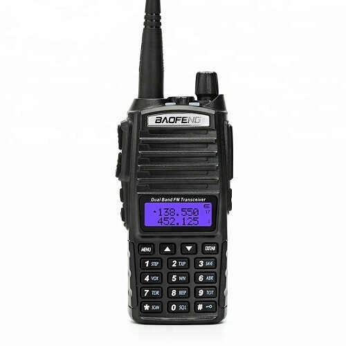 BAOFENG UV-82 walkie talkie radio